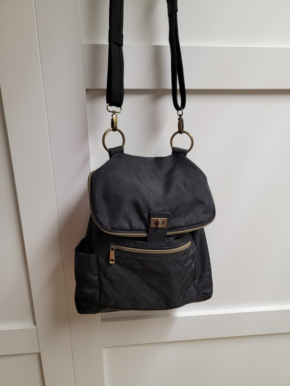 Travelon Black Quilted Crossbody  - Classic Everyday Bag